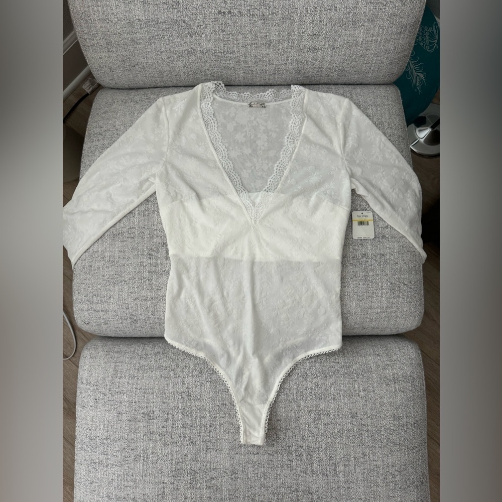 Free People Imtimately white thong bodysuit - Picture 2 of 9